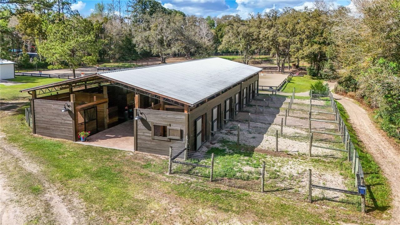 22301 Coronado Somerset Drive, Sorrento, FL 32776 Photo