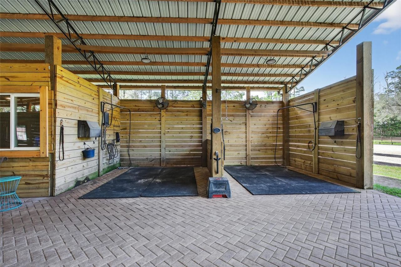 22301 Coronado Somerset Drive, Sorrento, FL 32776 Photo