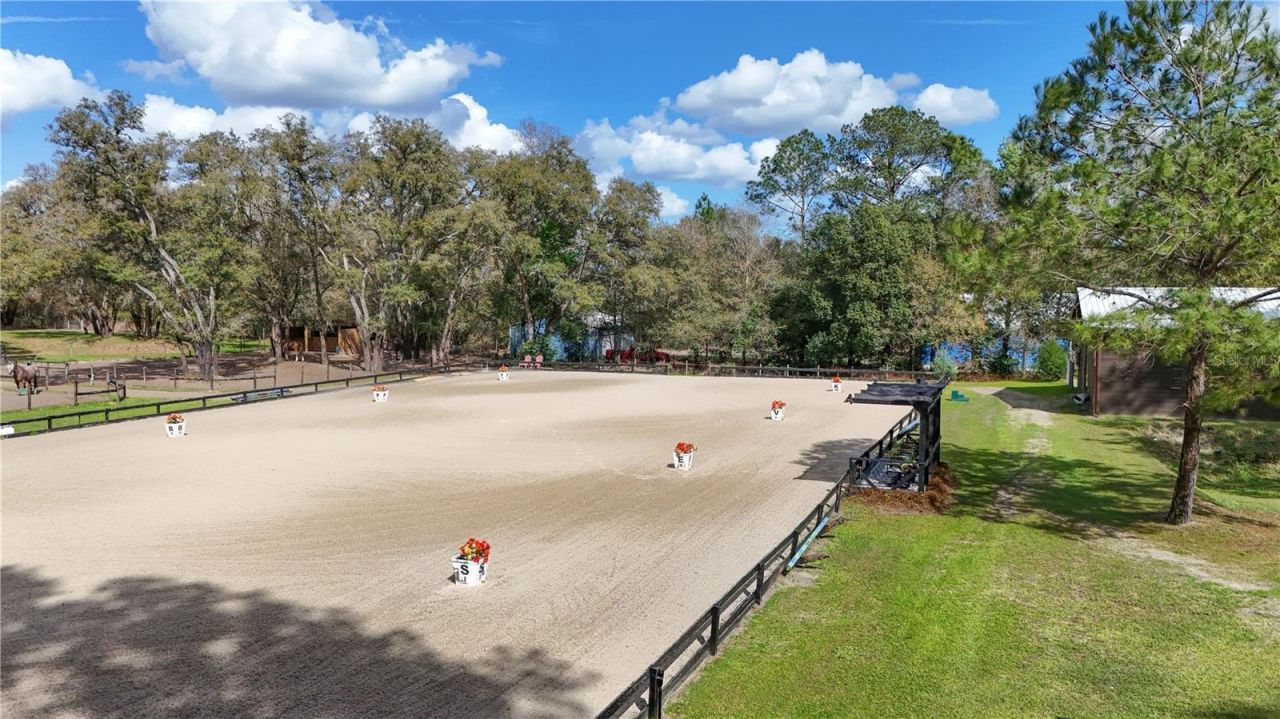 22301 Coronado Somerset Drive, Sorrento, FL 32776 Photo