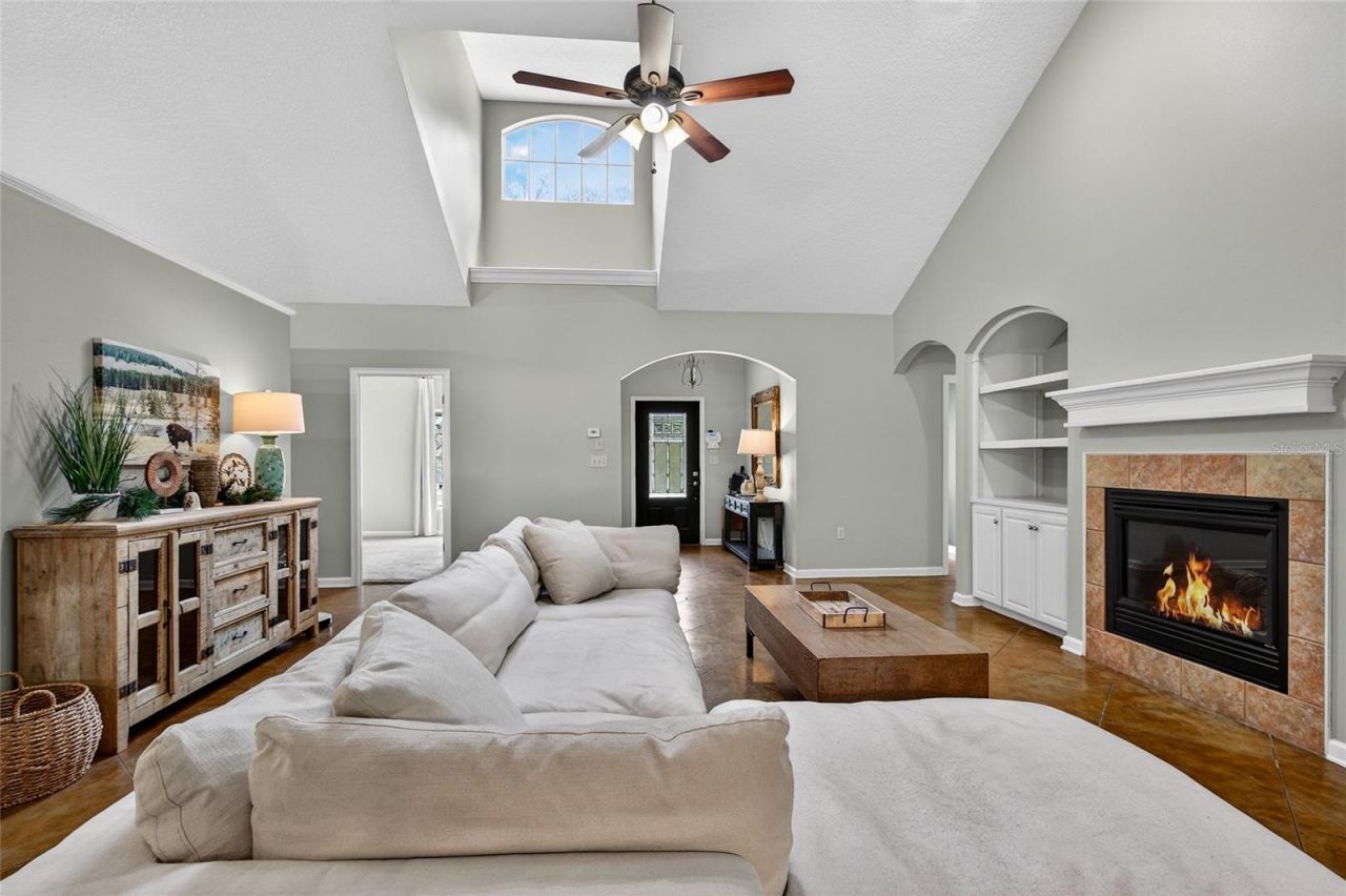 22301 Coronado Somerset Drive, Sorrento, FL 32776 Photo