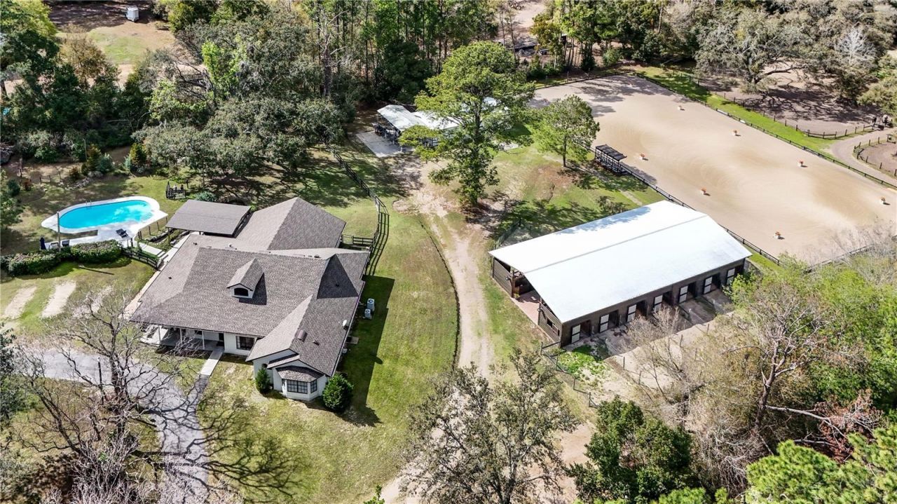 22301 Coronado Somerset Drive, Sorrento, FL 32776 Photo