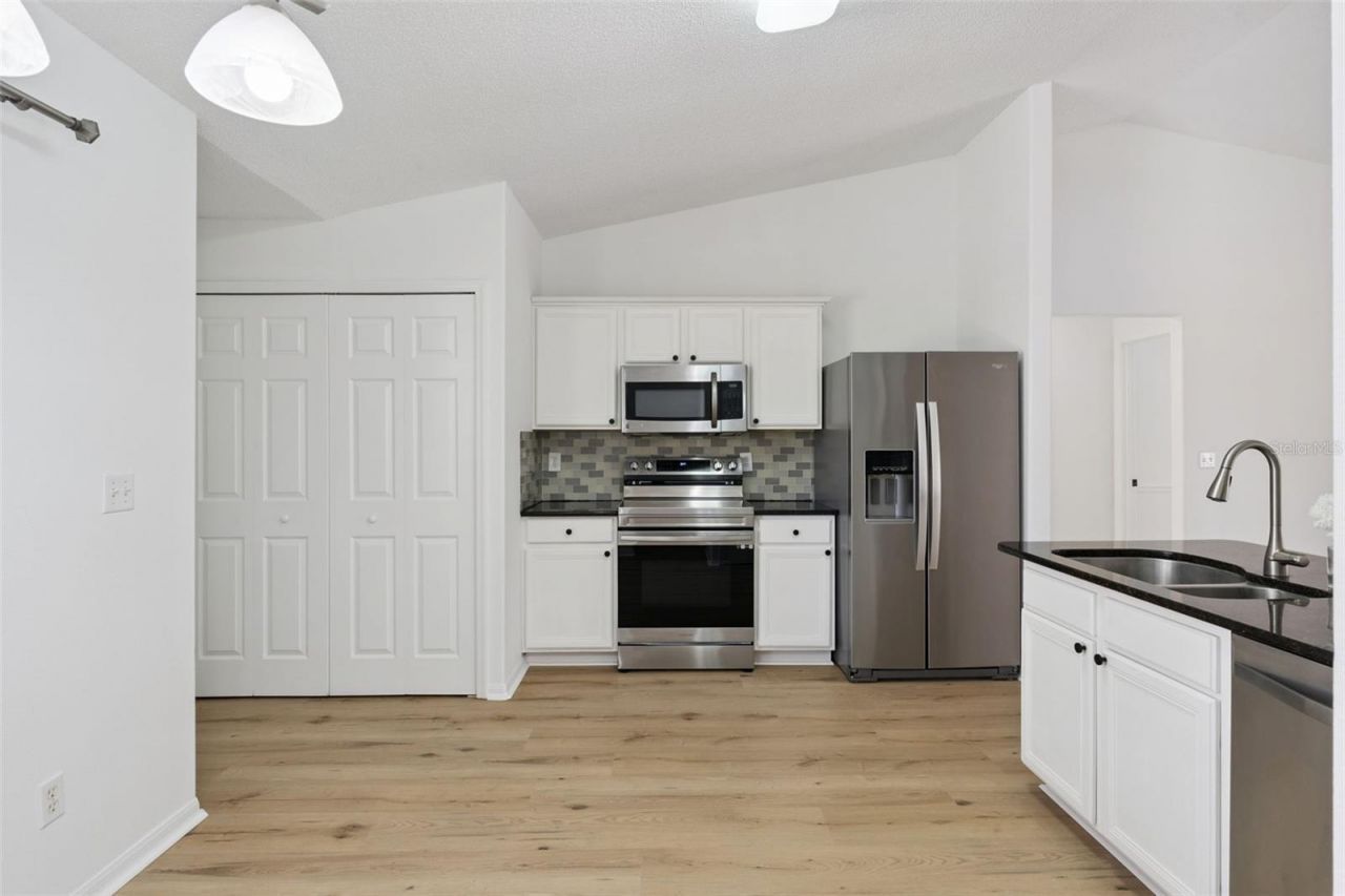 13808 Riverpath Grove Drive, Orlando, FL 32826 Photo