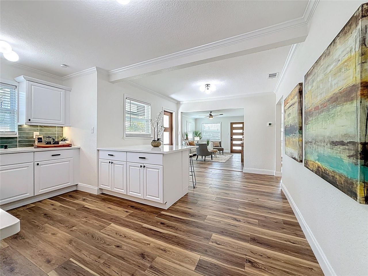 3021 Granville Court N, Saint Petersburg, FL 33704 Photo