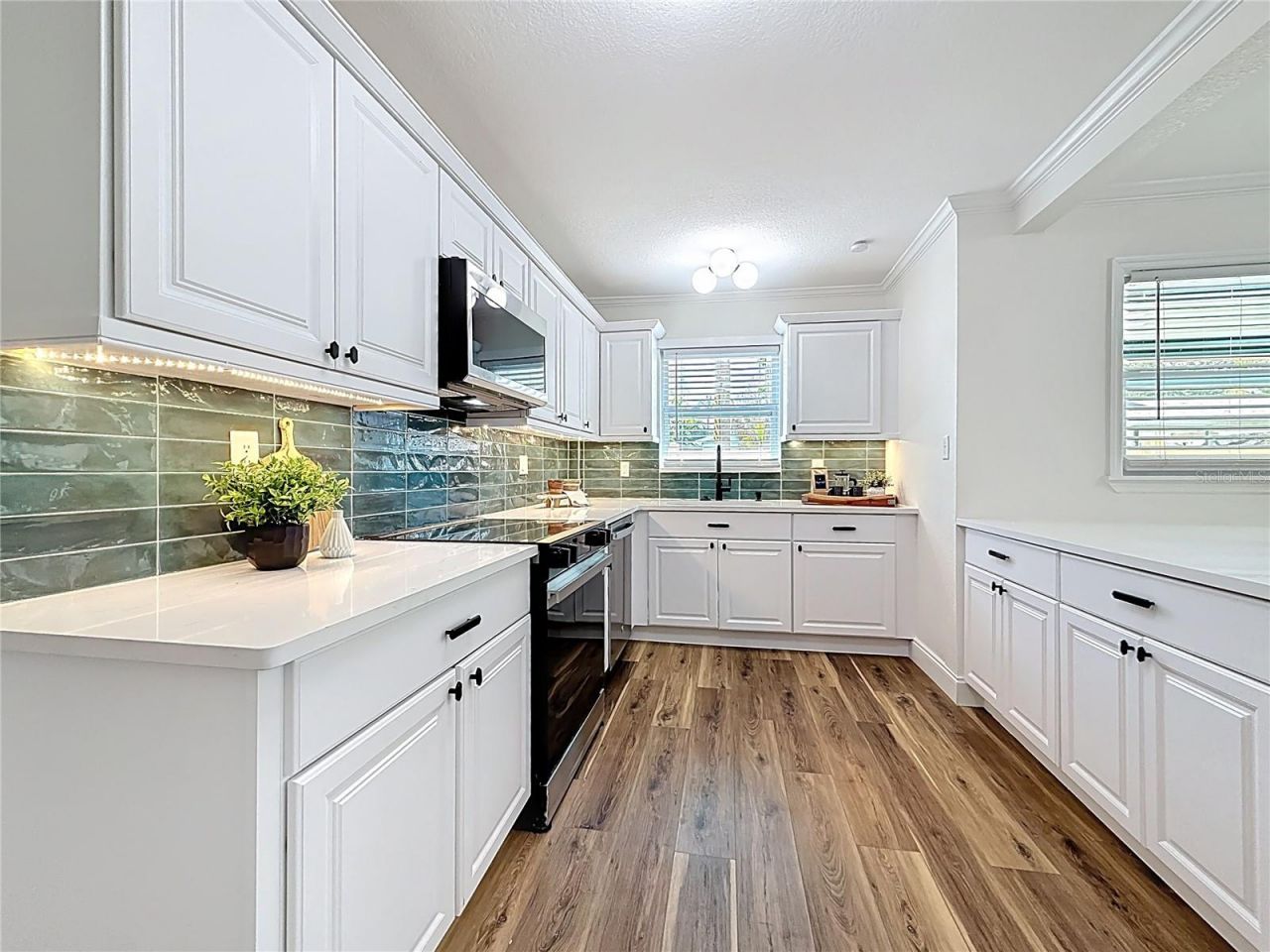 3021 Granville Court N, Saint Petersburg, FL 33704 Photo