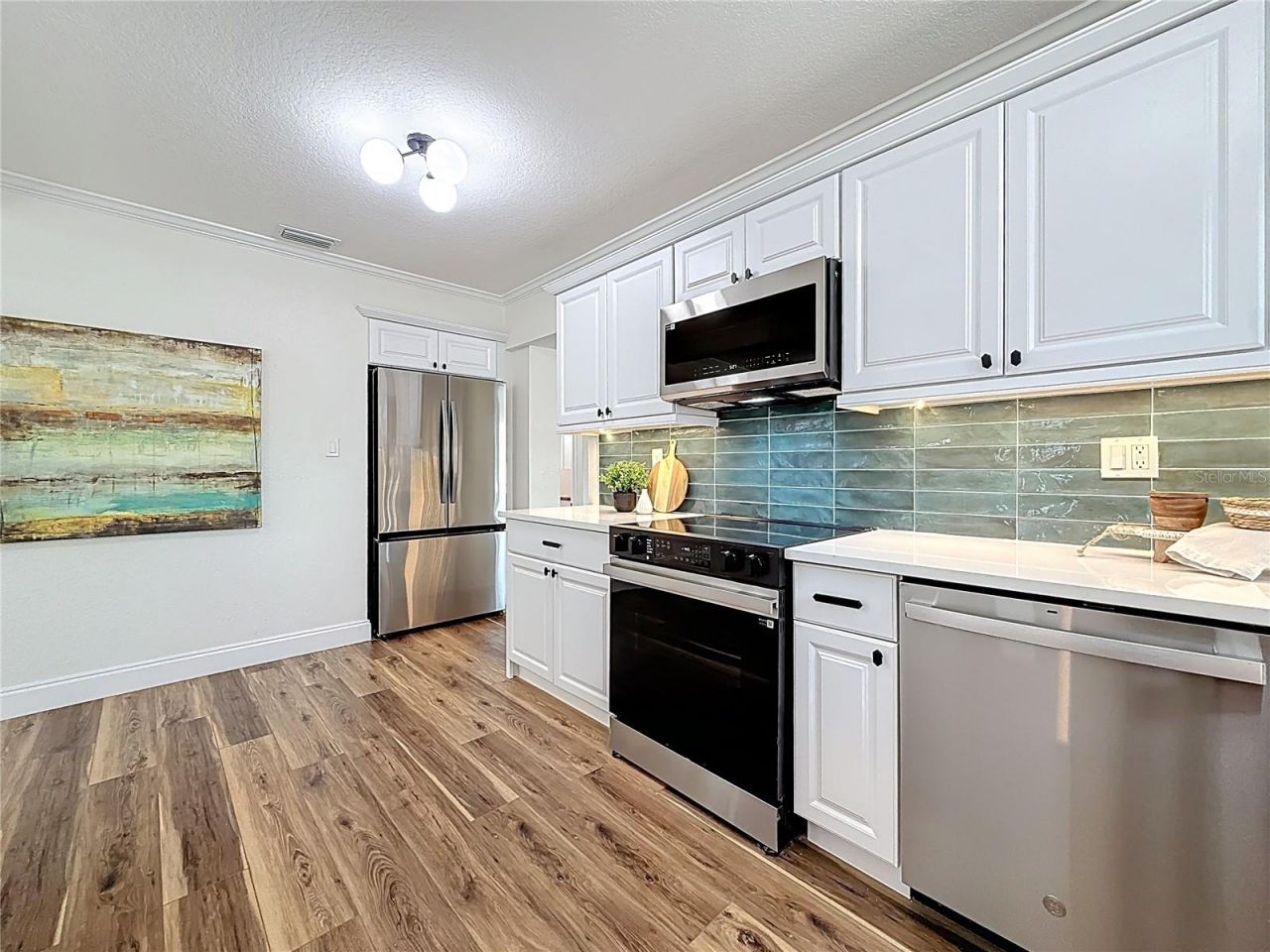 3021 Granville Court N, Saint Petersburg, FL 33704 Photo