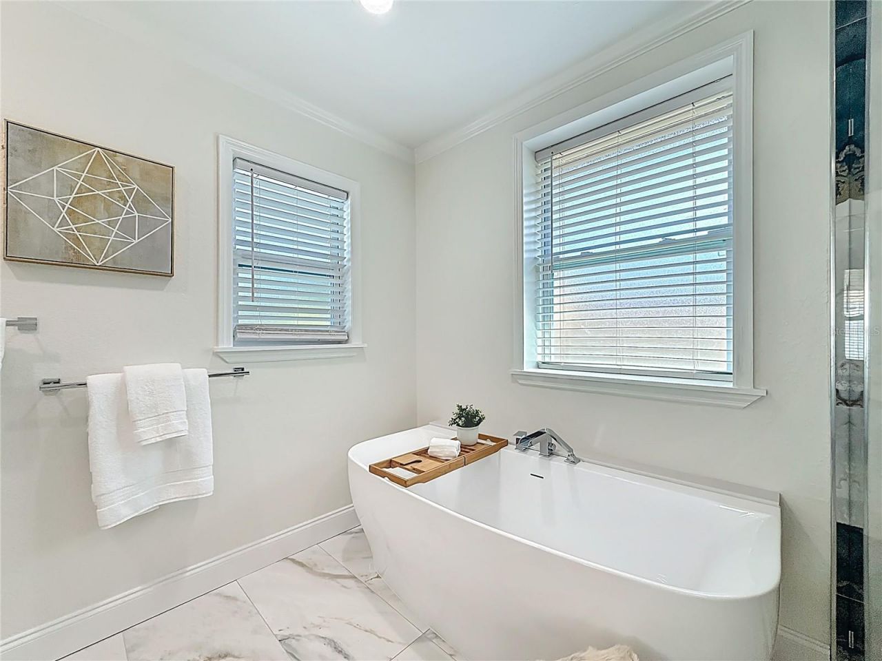 3021 Granville Court N, Saint Petersburg, FL 33704 Photo