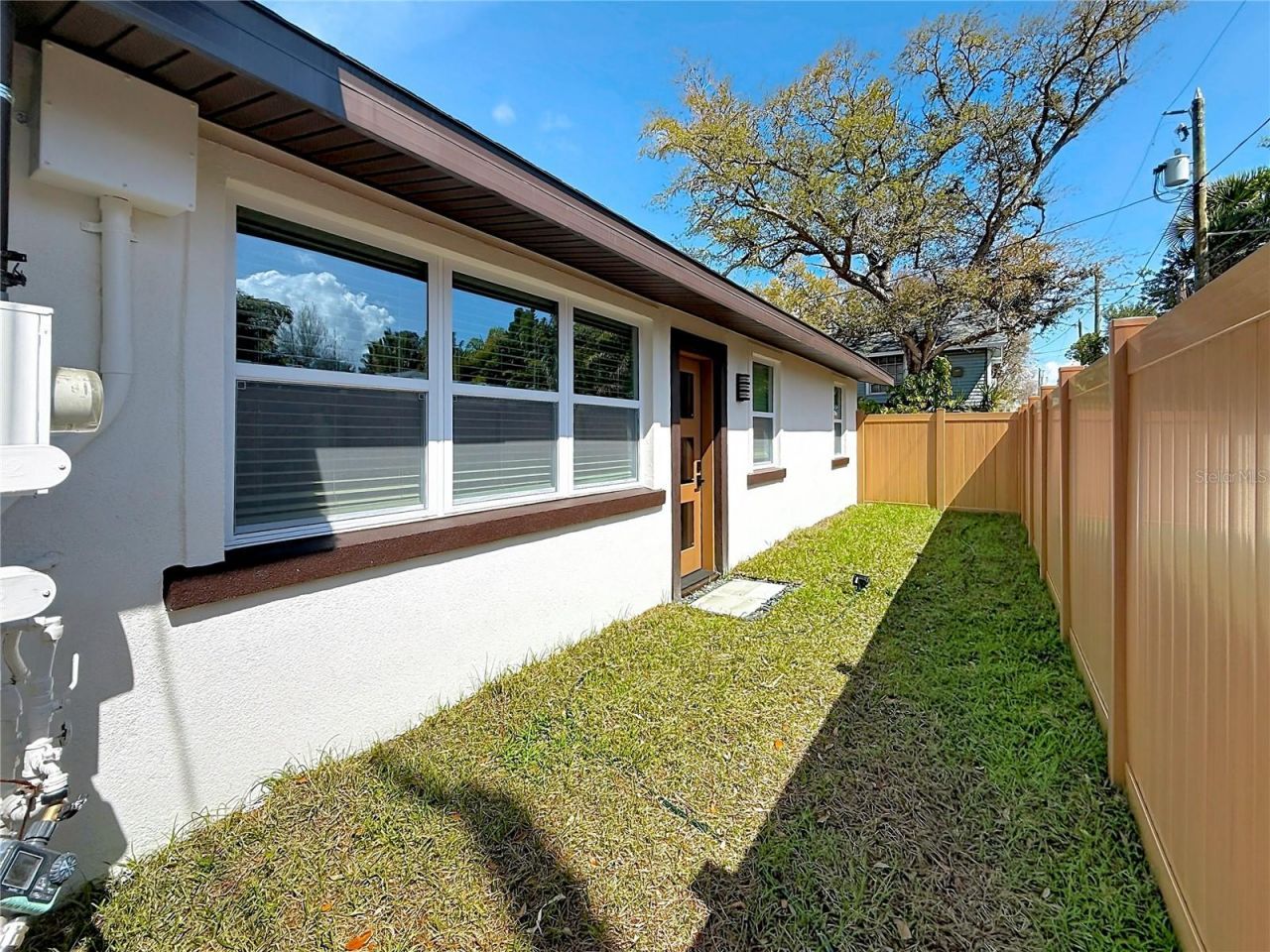 3021 Granville Court N, Saint Petersburg, FL 33704 Photo