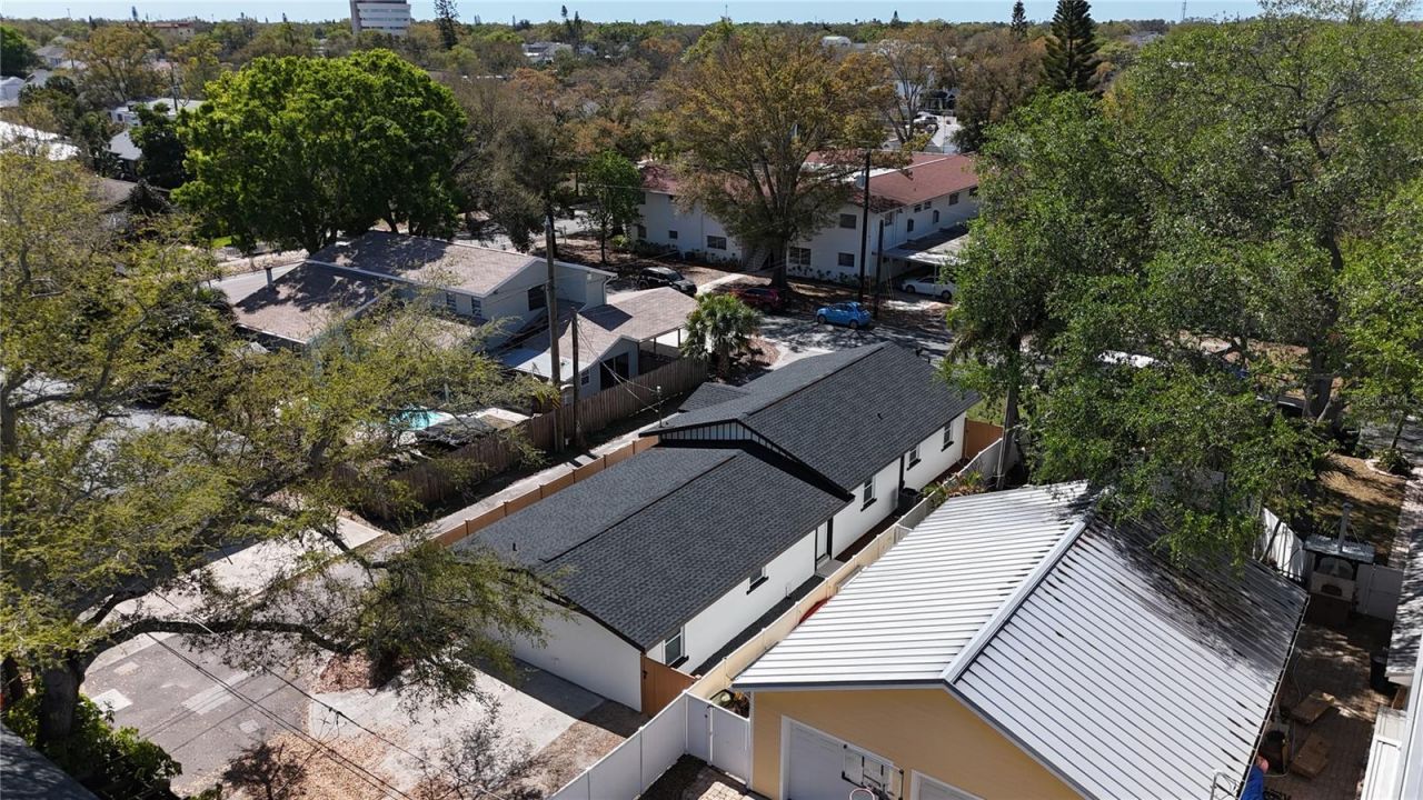 3021 Granville Court N, Saint Petersburg, FL 33704 Photo