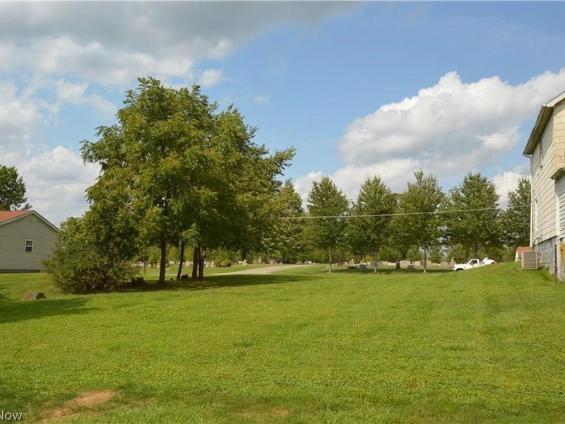 667 Hyatt Ave., Campbell, OH 44405 Photo 14