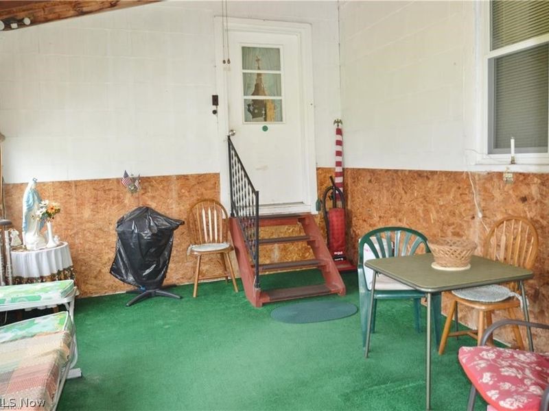 667 Hyatt Ave., Campbell, OH 44405 Photo 2