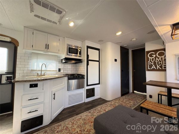 148 Marina Drive, New London, NC 28127