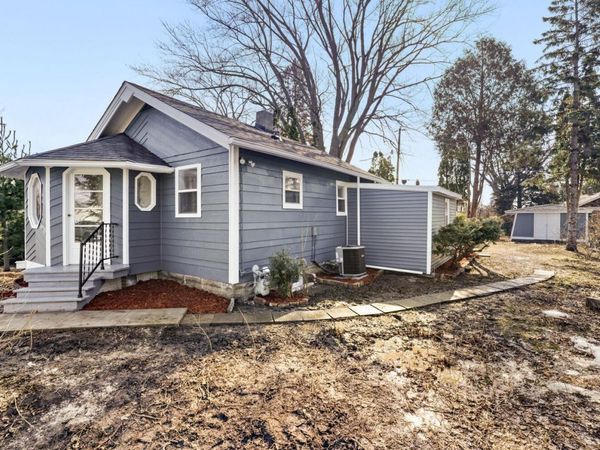 1978 Utica Avenue, Saint Paul, MN 55119