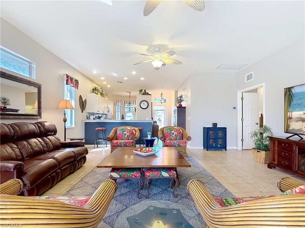 20910 Athenian Ln, North Fort Myers, FL 33917 Photo