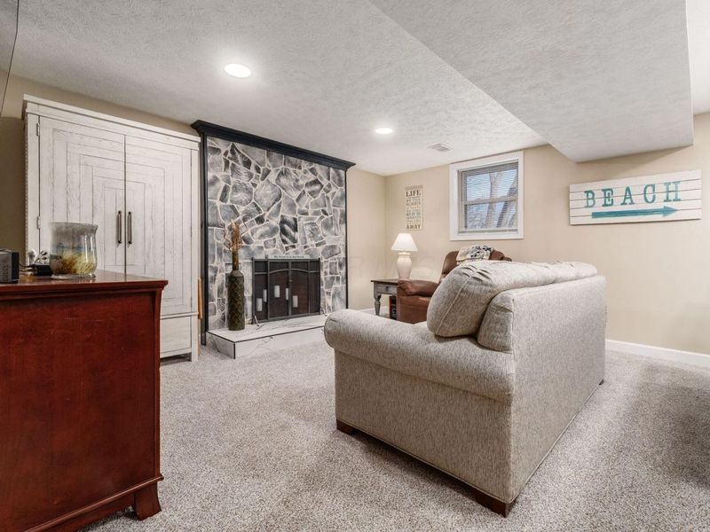 358 N Sarwil Drive, Canal Winchester, OH 43110 Photo 16