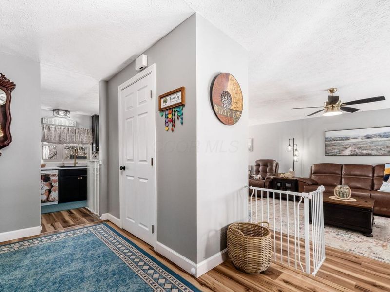 358 N Sarwil Drive, Canal Winchester, OH 43110 Photo 5