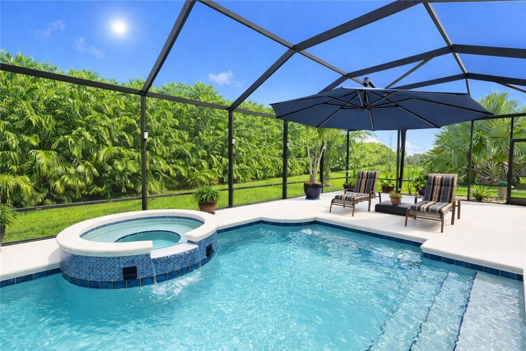 4813 Four Lakes Circle Sw, Vero Beach, FL 32968 Photo