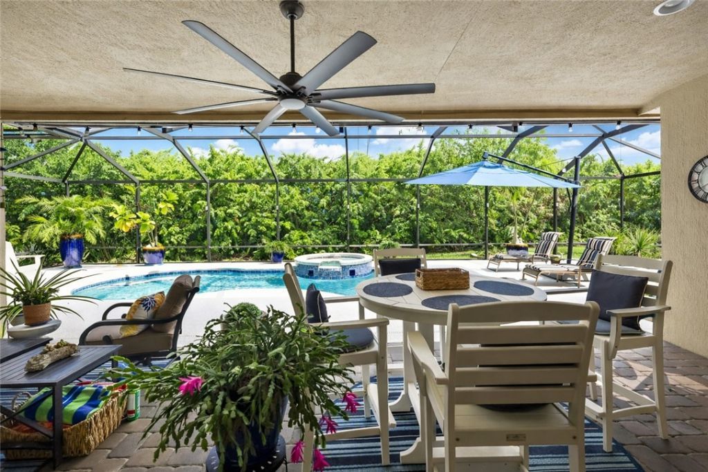 4813 Four Lakes Circle Sw, Vero Beach, FL 32968 Photo