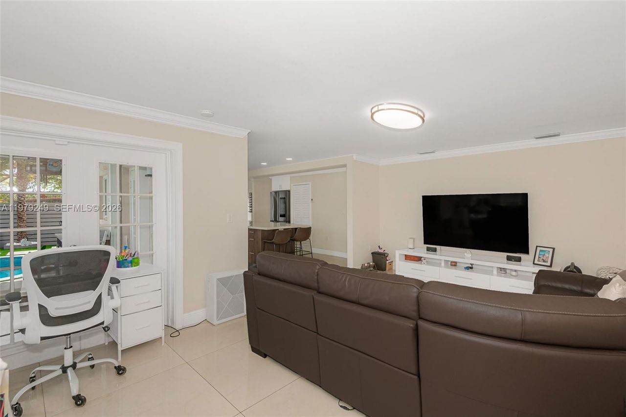 15025 SW 96th Ter , Miami, FL 33196 Photo