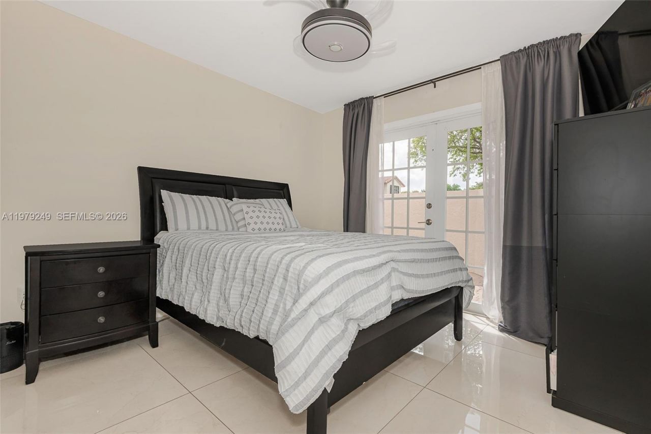 15025 SW 96th Ter , Miami, FL 33196 Photo