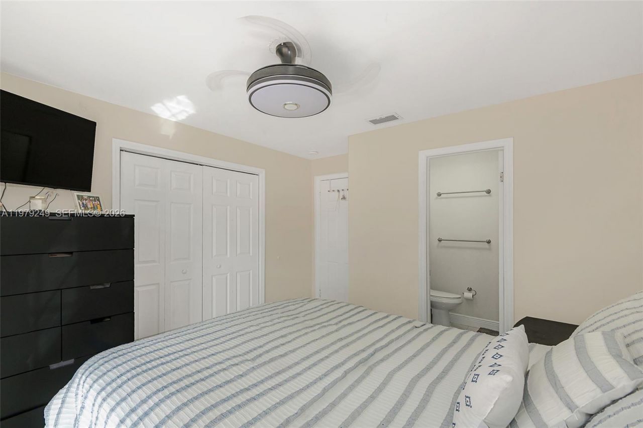 15025 SW 96th Ter , Miami, FL 33196 Photo