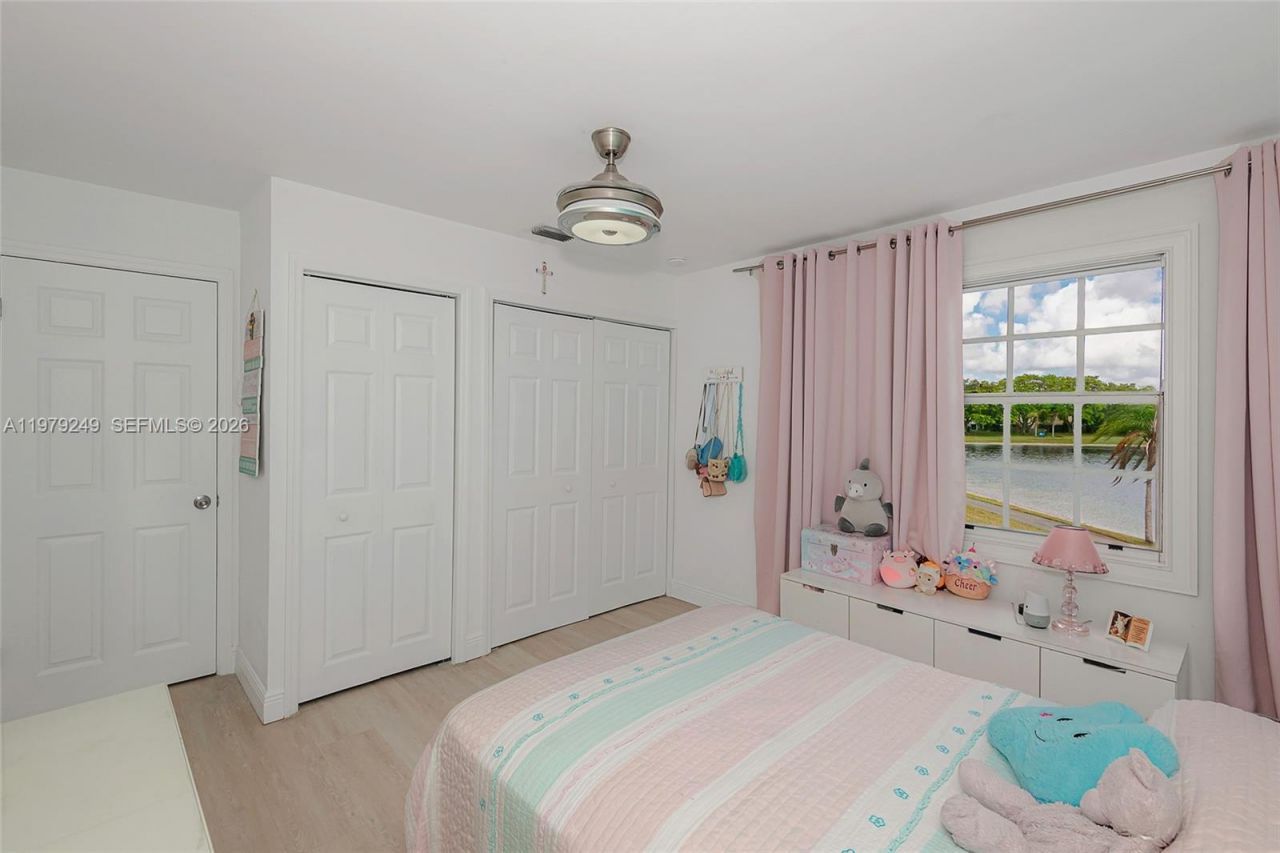 15025 SW 96th Ter , Miami, FL 33196 Photo