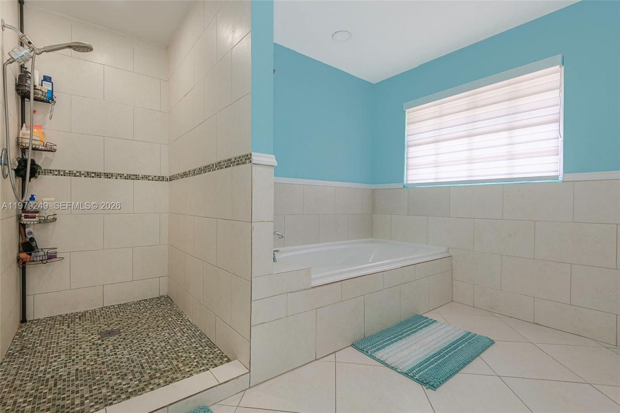 15025 SW 96th Ter , Miami, FL 33196 Photo