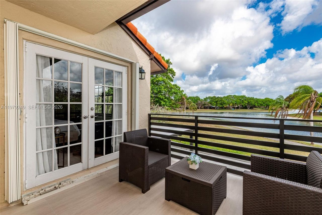 15025 SW 96th Ter , Miami, FL 33196 Photo