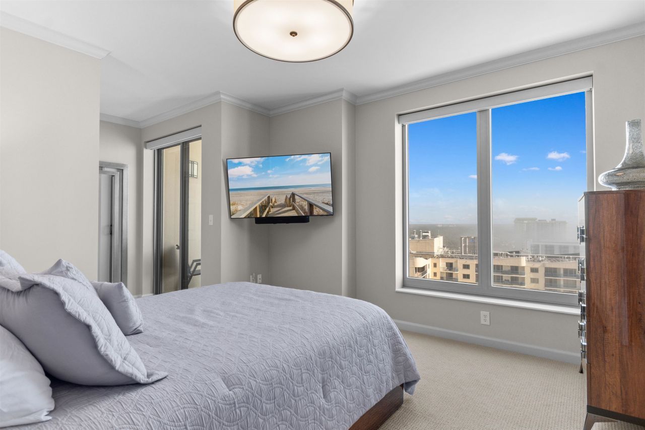 8500 Margate Circle Photo 30