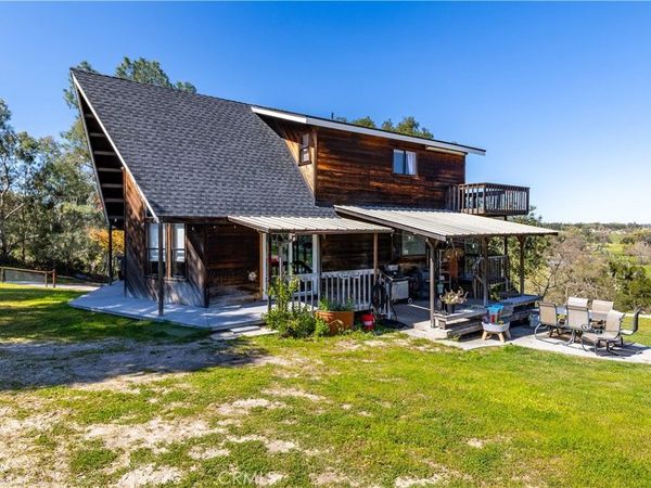 9101 La Paz, Atascadero, CA 93422