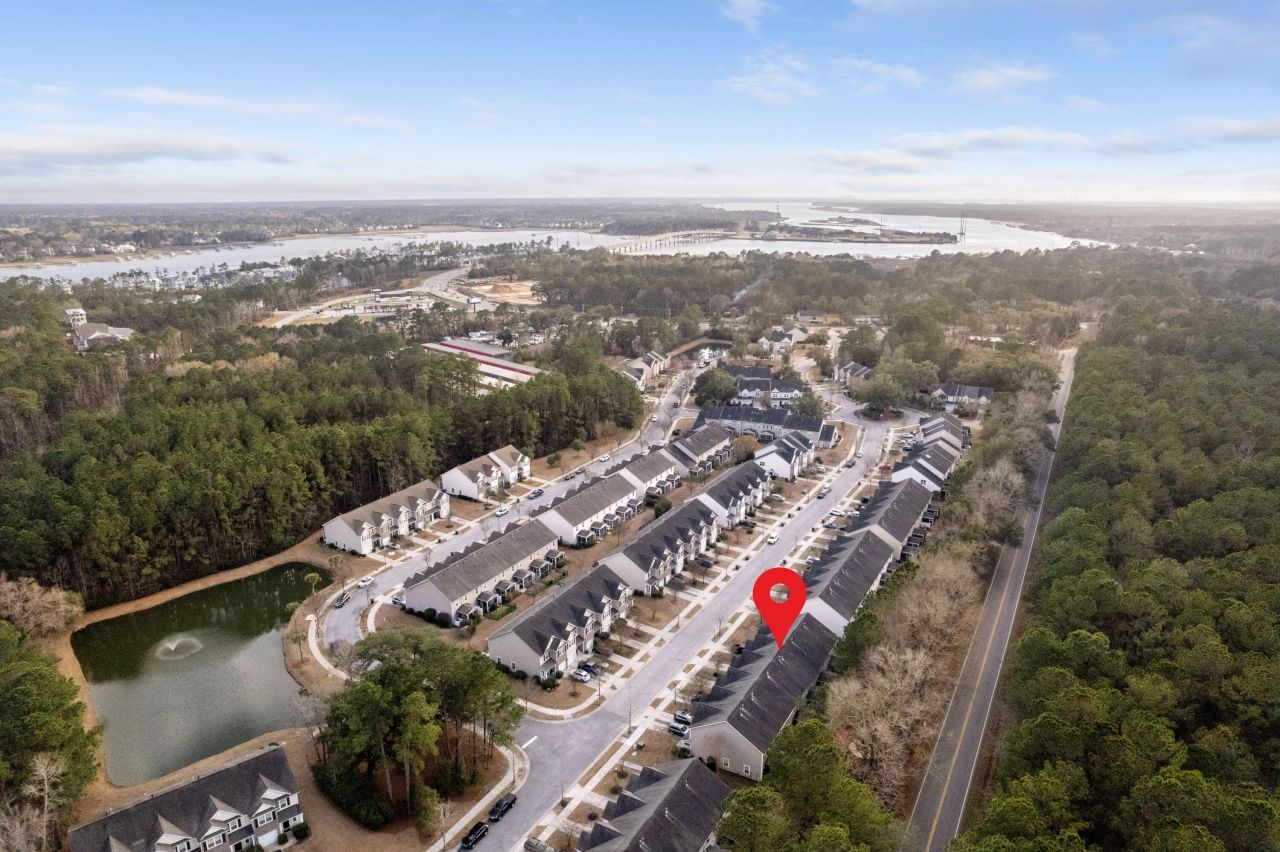 1086 Bennington Drive Photo 43