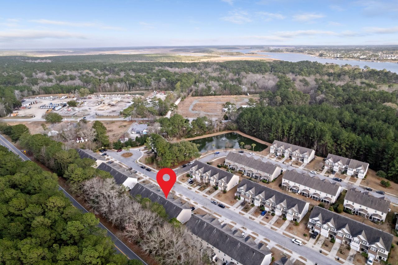 1086 Bennington Drive Photo 44