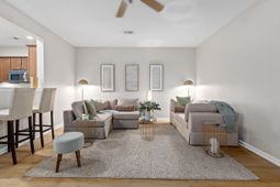 1086 Bennington Drive photo 4