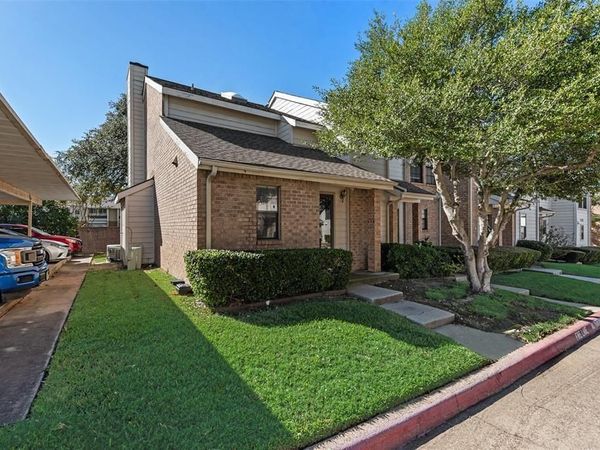 3635 Garden Brook Drive, Unit 20100, Farmers Branch, TX 75234