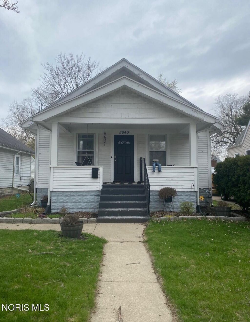 5845 Georgedale Road , Toledo, OH 43613 Main Photo