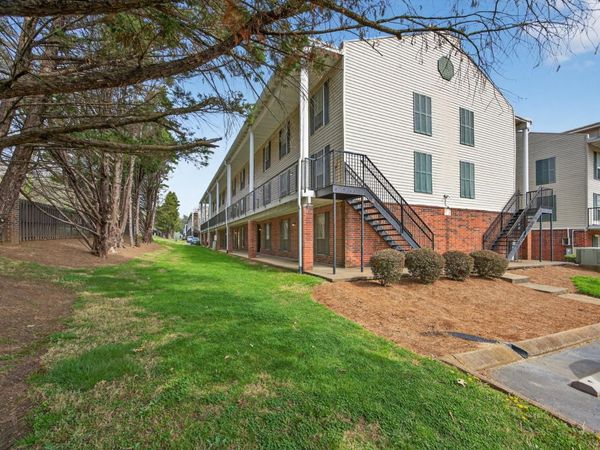 900 Mountain Creek Road , Unit E70, Chattanooga, TN 37405