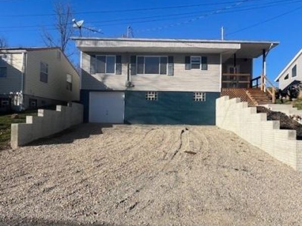 23458 Hideaway Drive, Senecaville, OH 43780