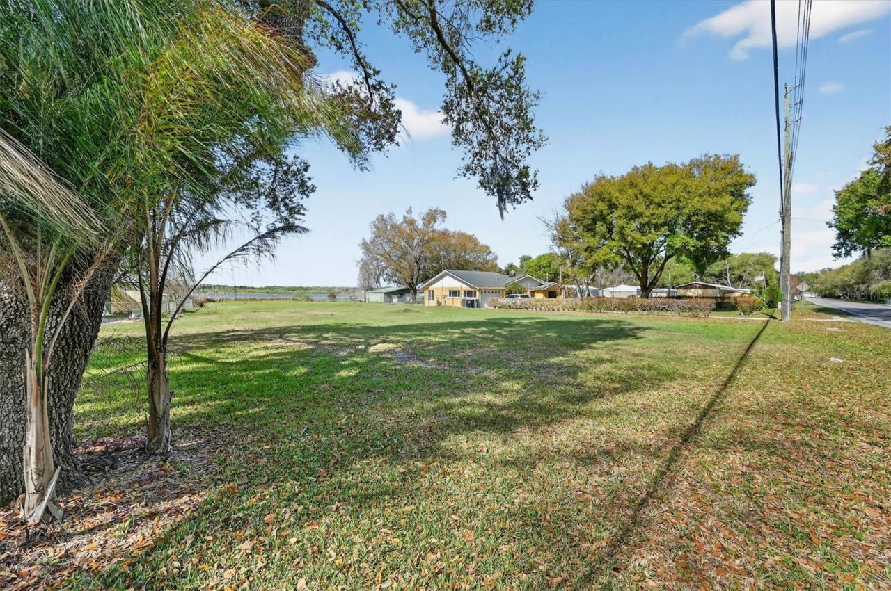 429 Longfellow Boulevard , Lakeland, FL 33801 Photo