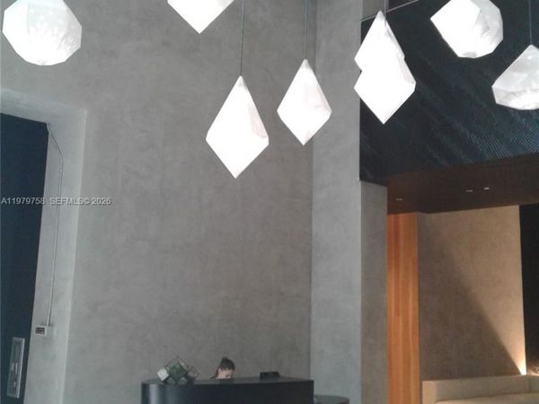 151 SE 1st St , Unit 906, Miami, FL 33131