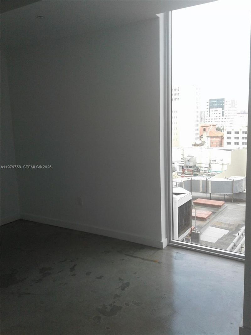 151 SE 1st St , Unit 906, Miami, FL 33131 Photo