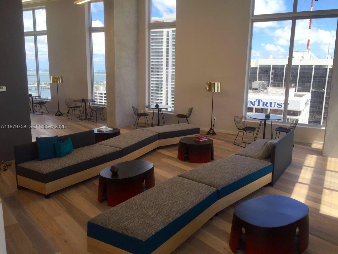 151 SE 1st St , Unit 906, Miami, FL 33131 Photo