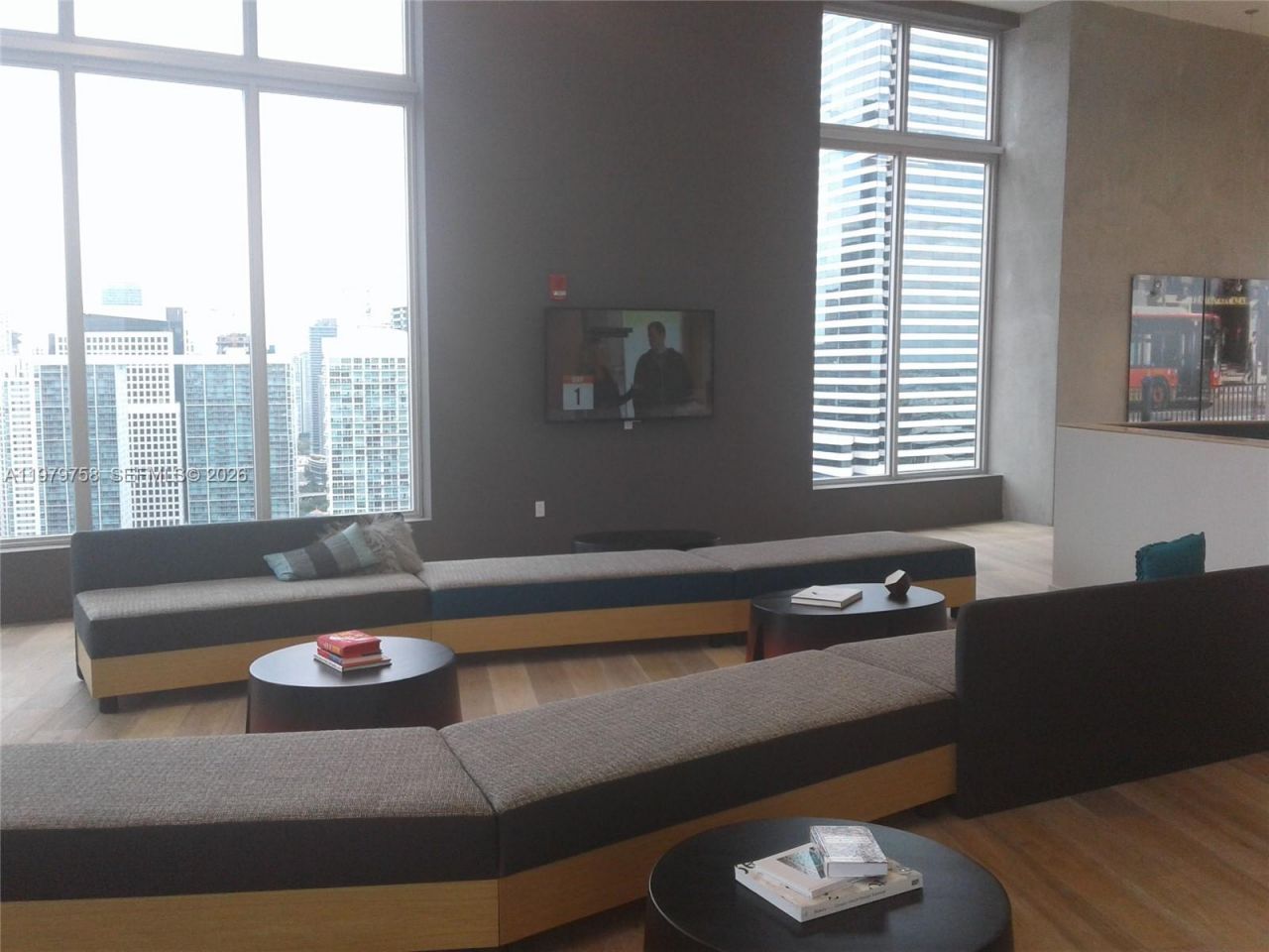 151 SE 1st St , Unit 906, Miami, FL 33131 Photo