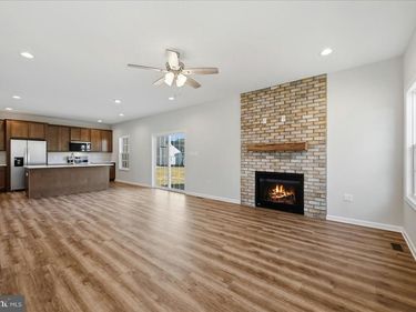251 ROSSMANN BLVD, WINCHESTER, VA 22602