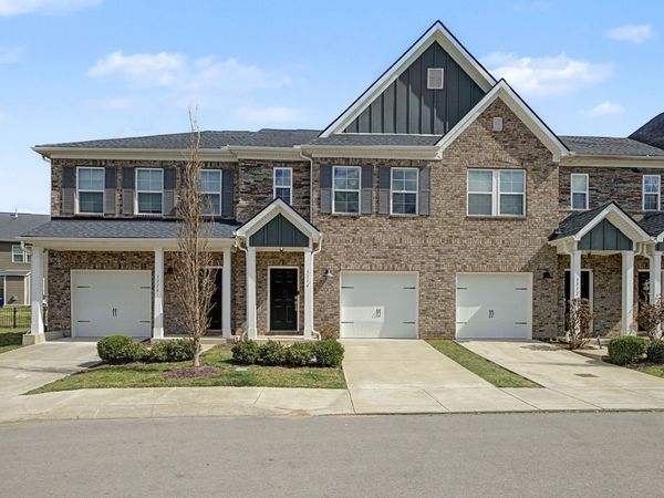 3314 Deerchase Cir, Murfreesboro, TN 37129