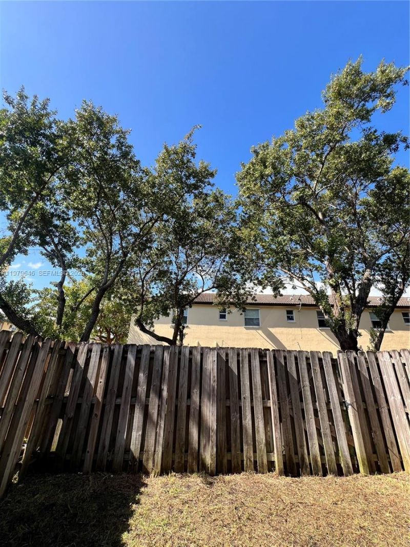 9031 SW 227th St, Unit 2, Cutler Bay, FL 33190 Photo