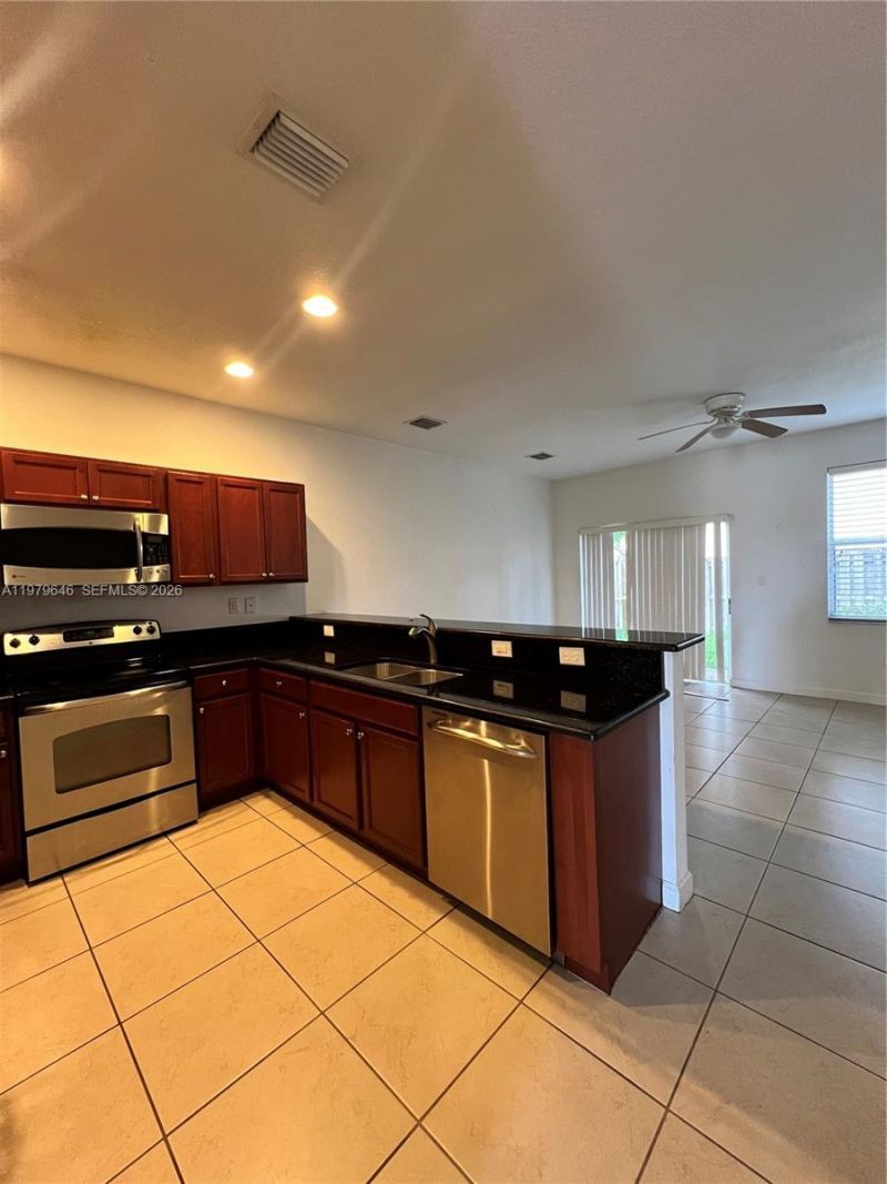 9031 SW 227th St, Unit 2, Cutler Bay, FL 33190 Photo
