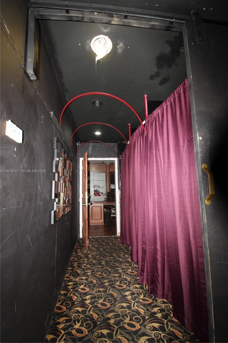 1527 Washington Ave, Miami Beach, FL 33139 Photo