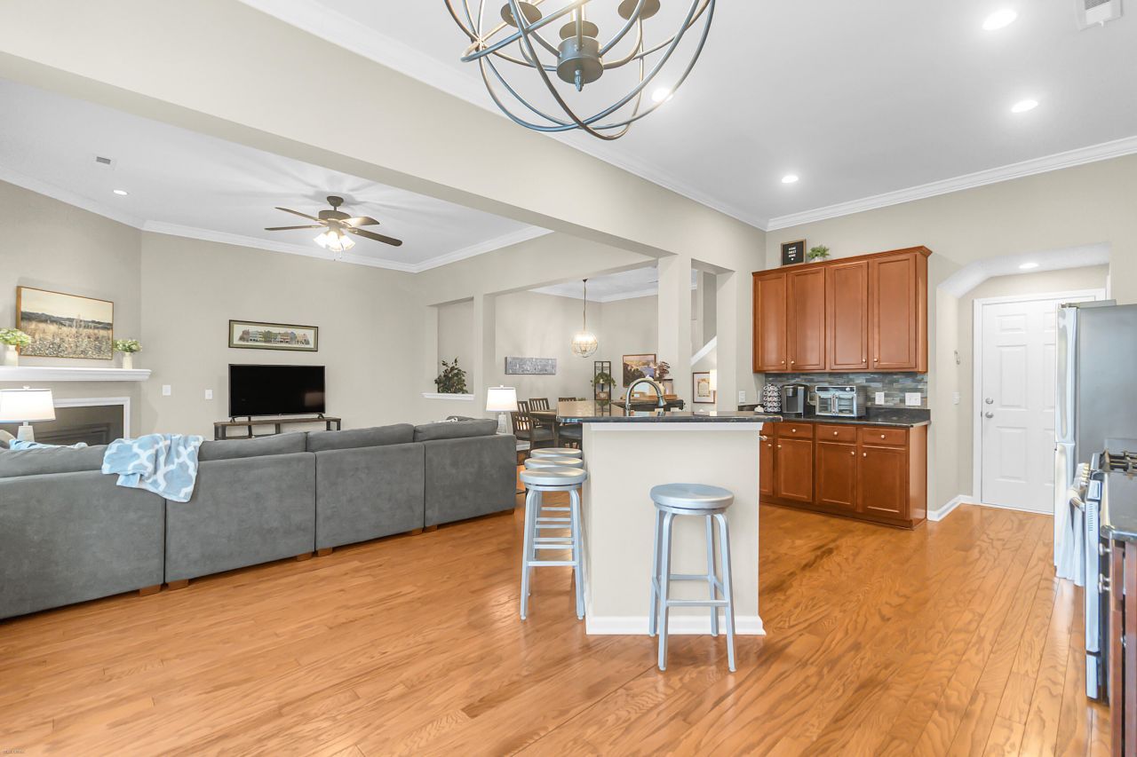 1219 Circle Oaks Drive Photo 18