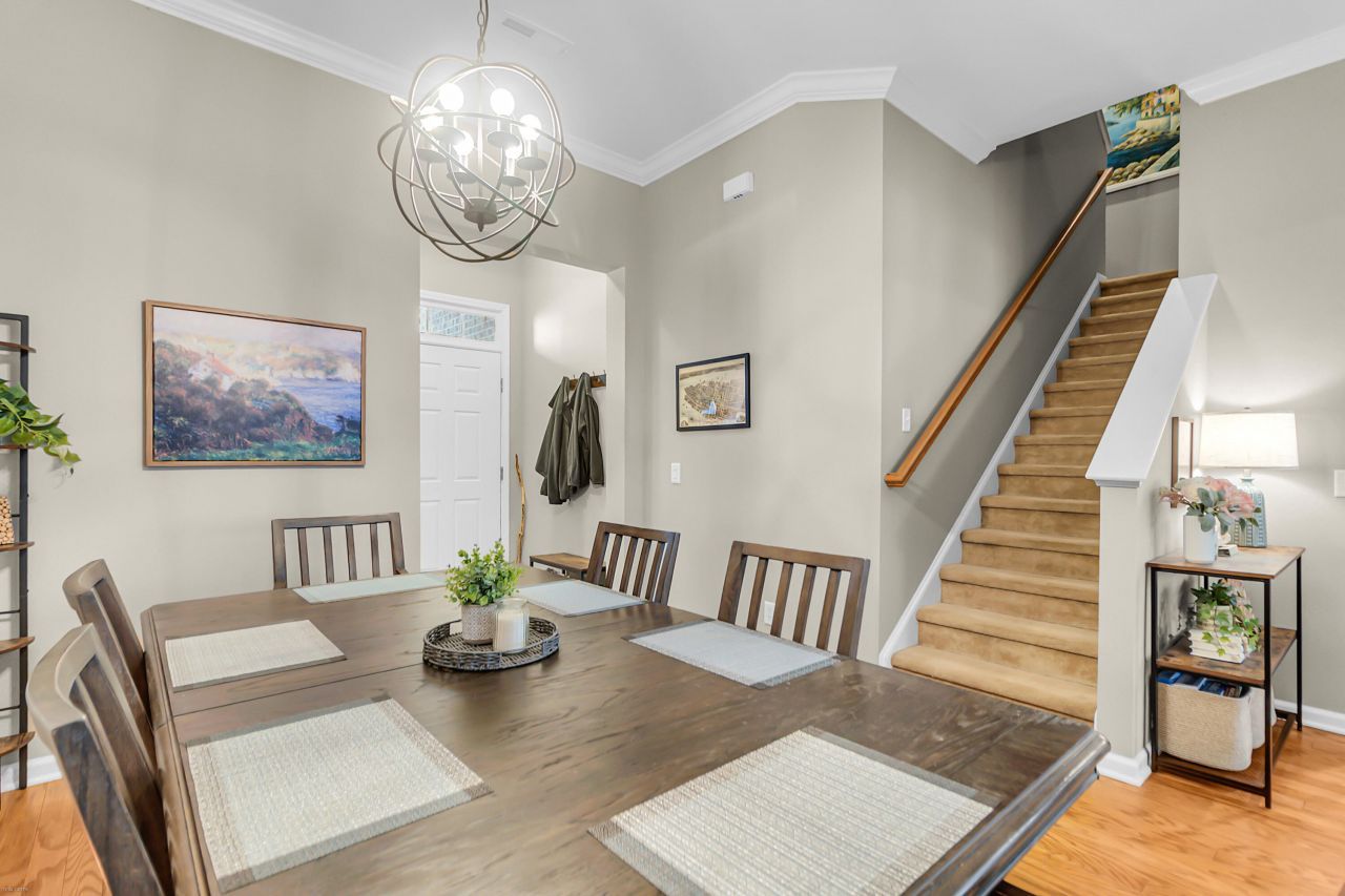 1219 Circle Oaks Drive Photo 7