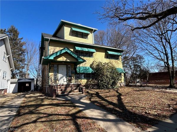 10518 Parkhurst Drive , Cleveland, OH 44111