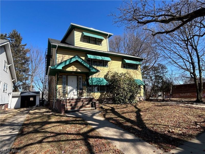 10518 Parkhurst Drive, Cleveland, OH 44111 Photo 1